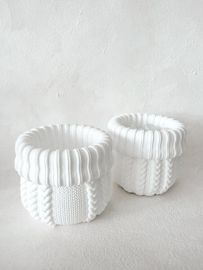 Cozy Holder